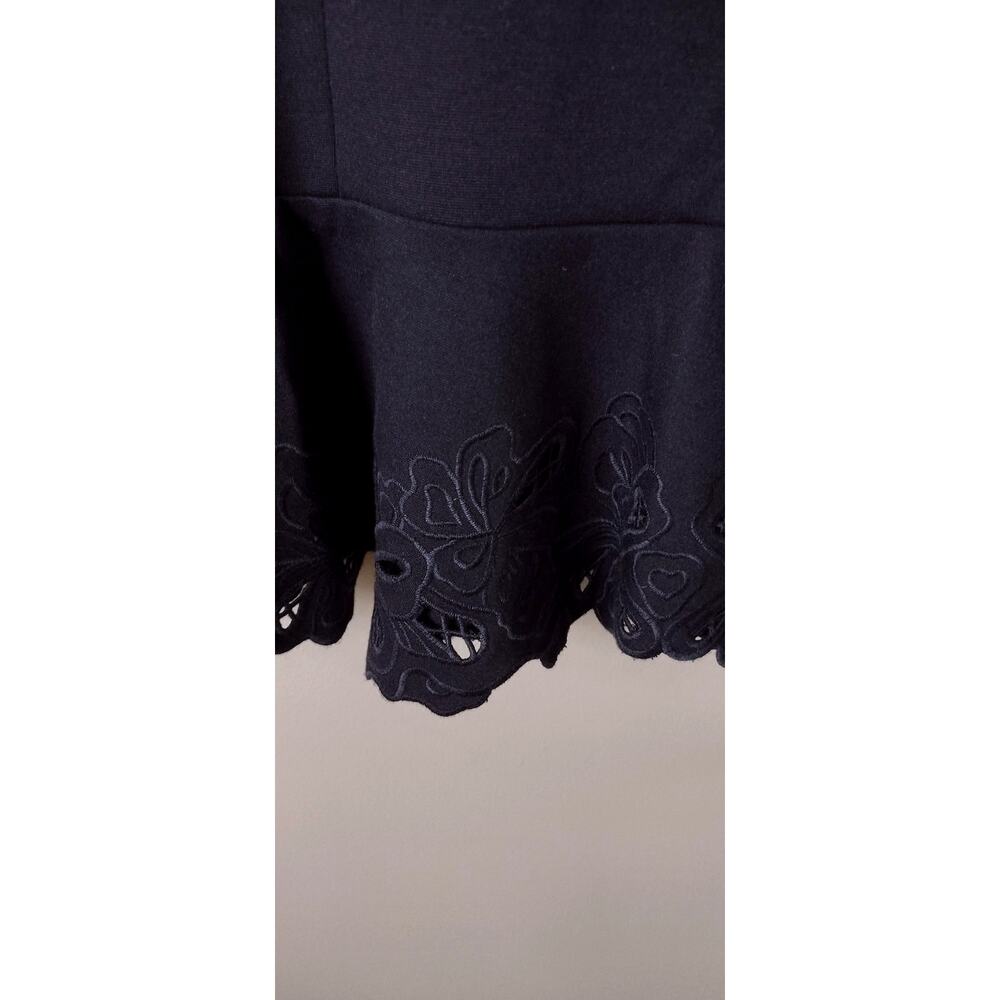 TALBOTS Sleeveless Flounce Dress Stretch Floral Trim Navy Size 8 - Picture 8 of 16